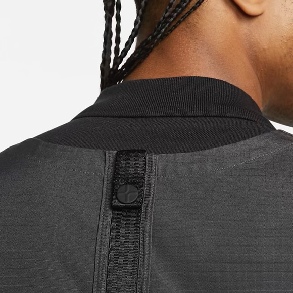 Nike Tech Pack Unlined Vest - Picture 5 of 9